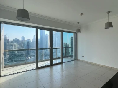 Free AC | Balcony | Bright | Spacious Studio
