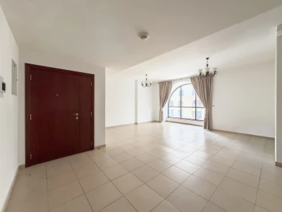 Well maintained | Prime location 3BR |Unfurnished 