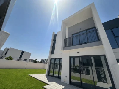 Prime Location | Bright | Well maintained