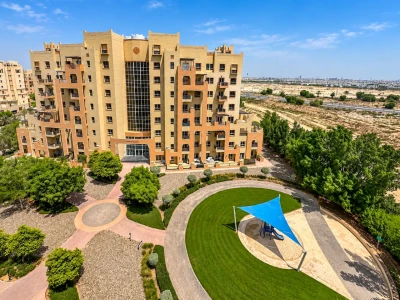 Bright | Closed kitchen | Corner Unit | Mudon View