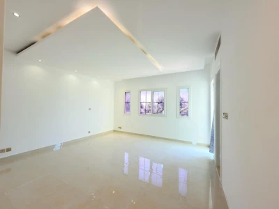Exclusive listing | Full Lake View | Upgraded