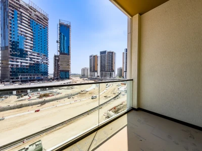 Expansive 2BR Maid n Laundry | Ensuite BR | Rented